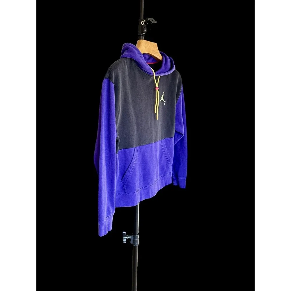 Jordan Hoodie Adult Sm/Med Purple Pullover Chest Logo Sports‎ Outdoor
